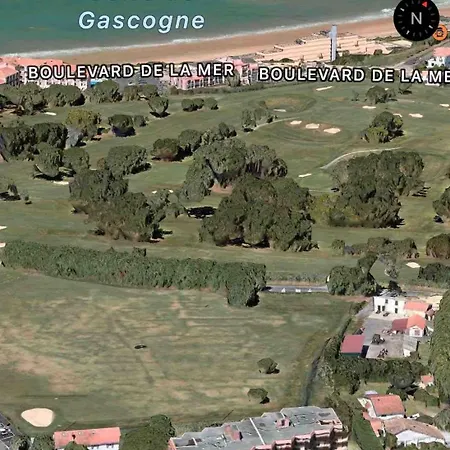 T2 Avec Piscine A Golf De Biarritz * Anglet