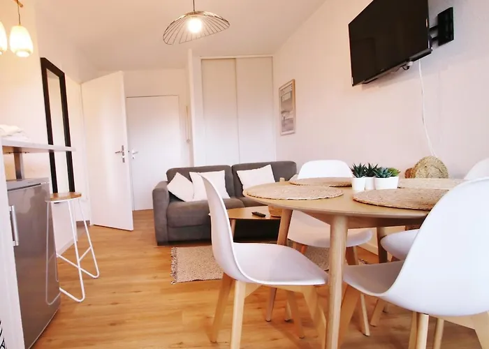 Appartement T2 Avec Piscine A Golf De Biarritz *
