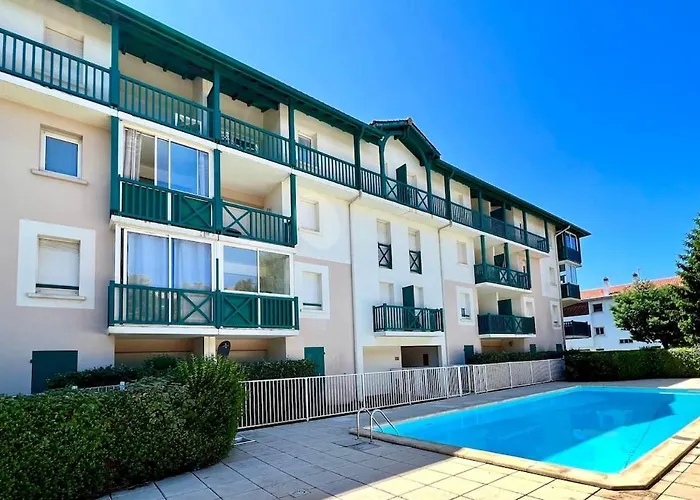 T2 Avec Piscine A Golf De Biarritz Appartement